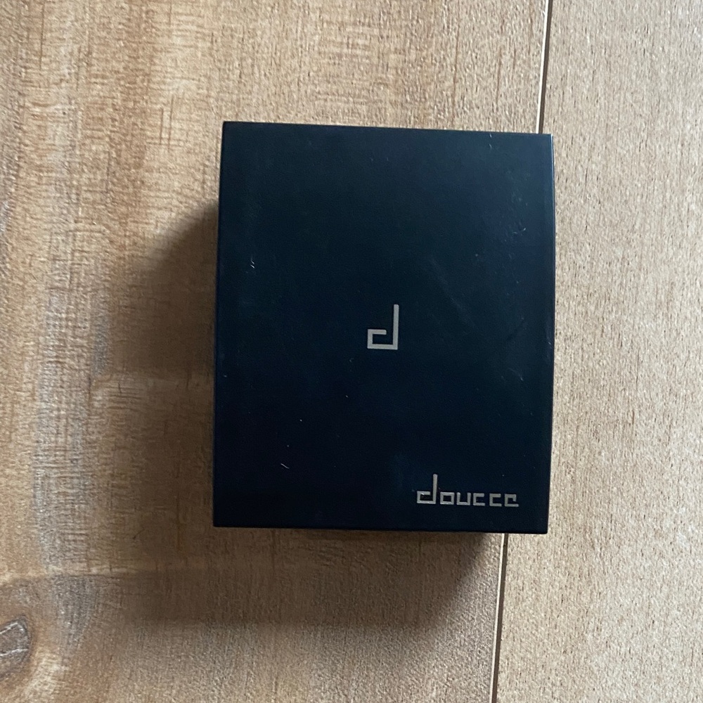 Doucce Eyebrow Compact